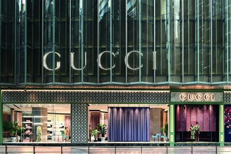 gucci flagship store hong kong.